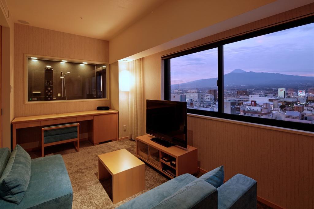 Cocochee Hotel Numazu Bilik gambar